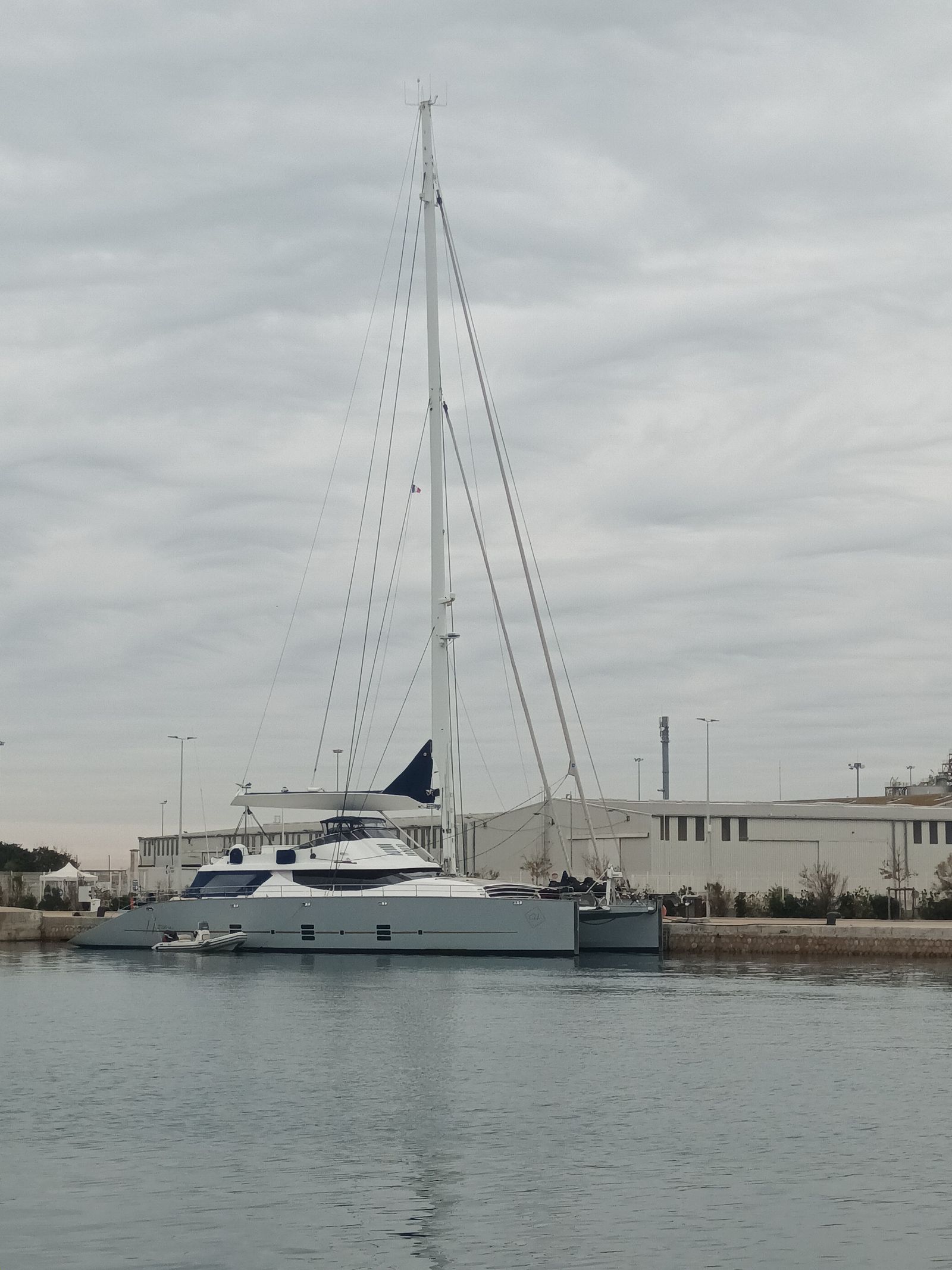 Catamaran Bay 38 — Example