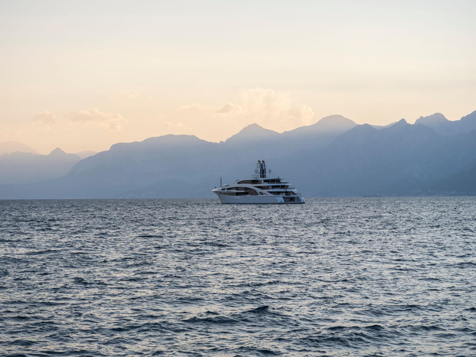Motor Yacht Elite 42 — Example
